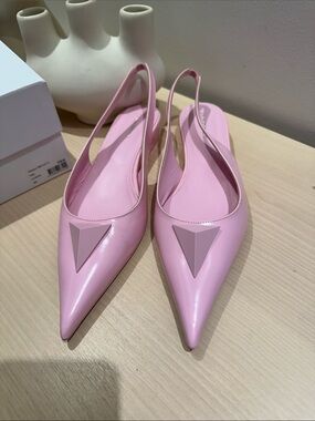 Scanlan Theodore Pink Pointed Slingback Flats, EU 40